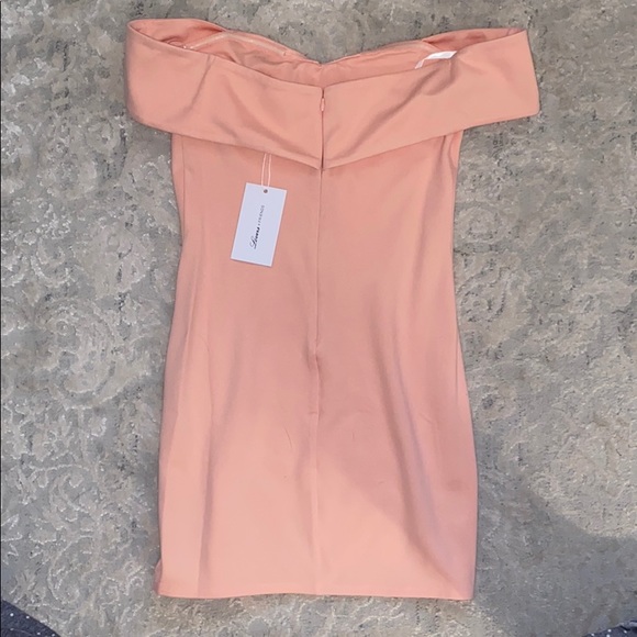 Mini dress - Picture 2 of 4